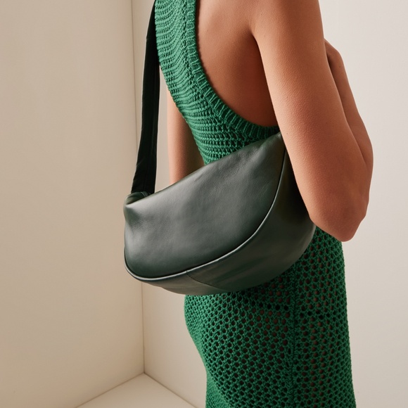 St Agni Soft Leather Crossbody Crescent - Green - Picture 10 of 11